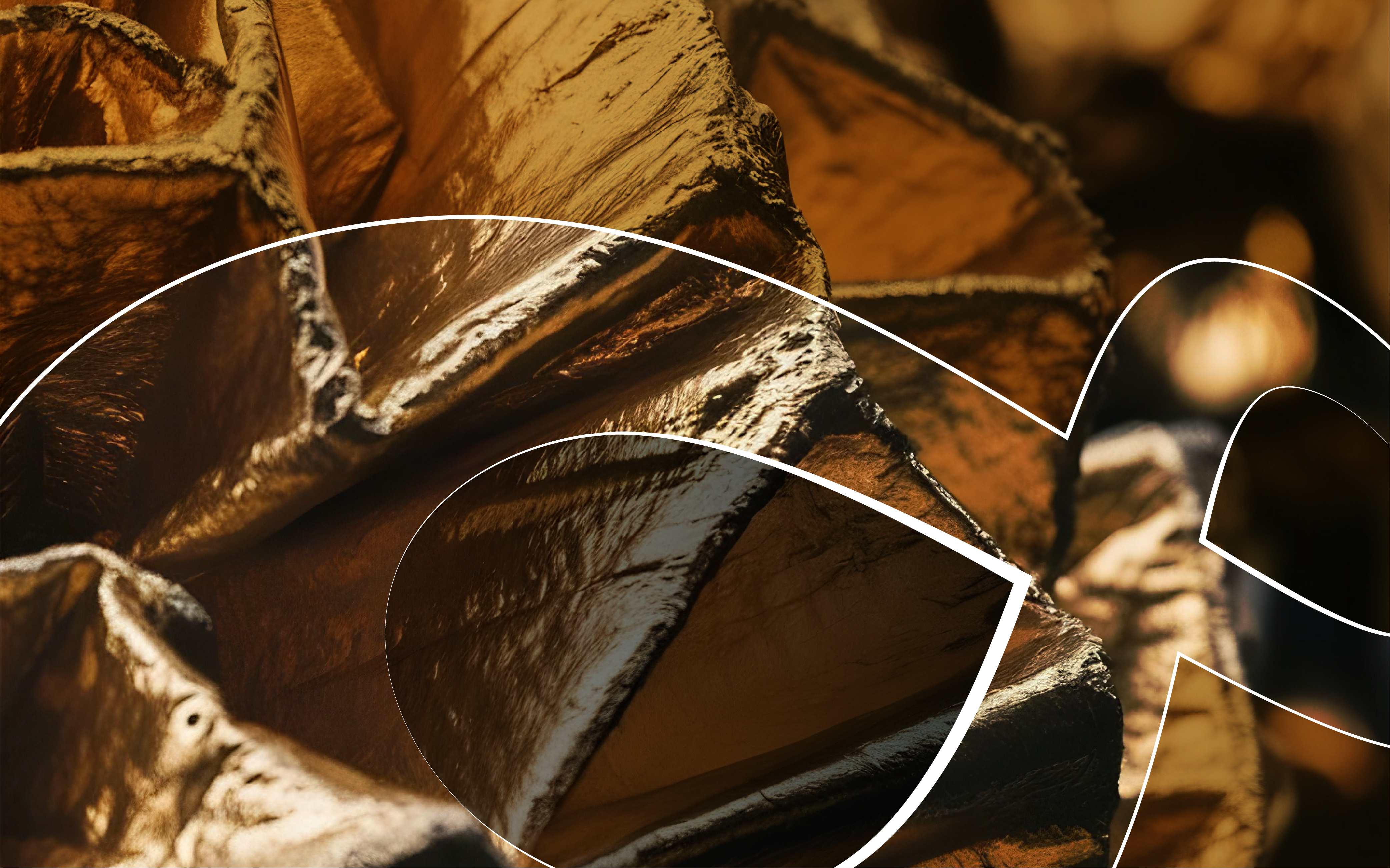 Ultra-thin gold nanolayer coating for demanding environments